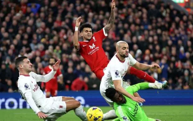 Amrabat İtaliyaya qayıdacaq - "Fiorentina"ya yox, bu kluba 
