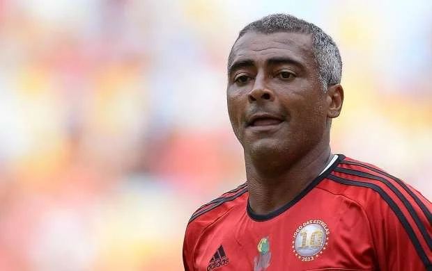 Romario 58 yaşında karyerasını bərpa etdi: "Arzumu yerinə yetirməyi hədəfləmişəm" 