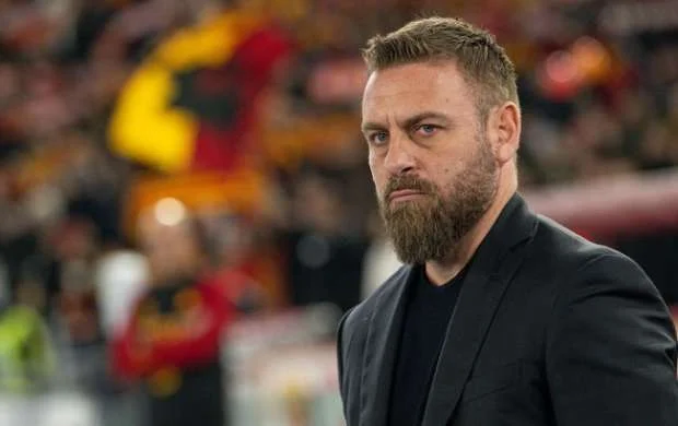 "Roma" De Rossi ilə bağlı qərarını açıqladı - SON DURUM 