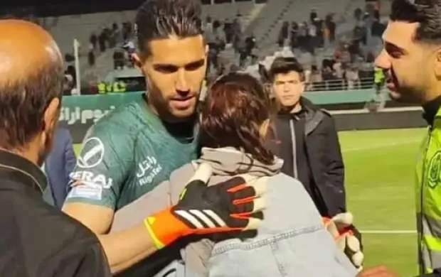 İranlı qapıçı futboldan uzaqlaşdırıldı - Qeyri-adi səbəb 