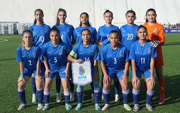 U-17 "lotoreya"da uduzdu 