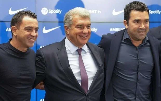 "Barselona"da fikir ayrılığı: Laporta və Deku Xavi ilə razılaşmadılar 