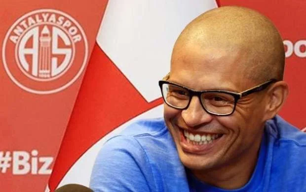 Aleks de Souza Super Liqa klubunda 