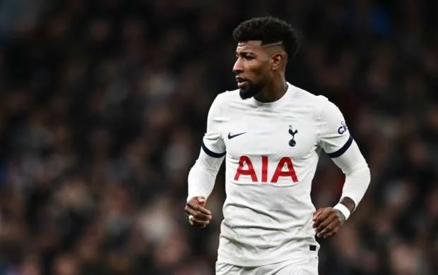 "Tottenhem" müdafiəçisini Avropa nəhənginə satır 