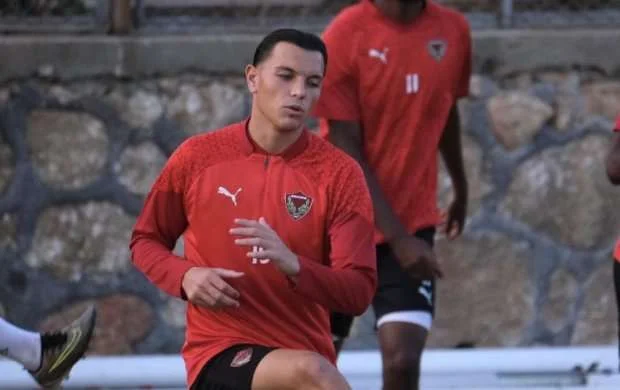 Renat oynadı, komandası "Beşiktaş"a uduzmadı 