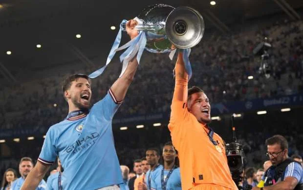 Ederson aldığı bu təklifə görə "Mançester Siti"dən ayrılmağa qərar verdi 