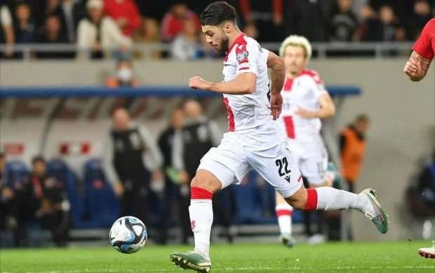 "Monako" gürcü futbolçuya elçi düşdü - Danışıqlar başladı 