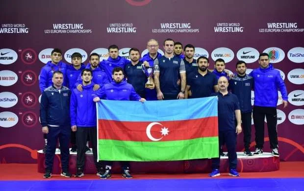 Yunan-Roma güləşi üzrə Azərbaycan millisi AÇ-nin qalibi oldu 