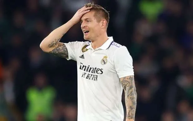 "Real" Kroosun yerinə bu iki futbolçudan birini gətirəcək 