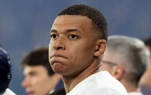 "Acam və komandamla tarix yazmaq istəyirəm" - Mbappe hədəfini açıqladı 