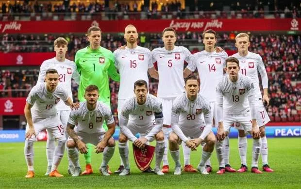 AÇ-2024: Polşa millisinə 29 futbolçu çağırıldı 