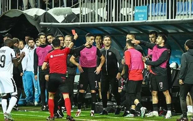 AFFA-dan "Neftçi" və "Sabah"a sərt cəzalar - 23 min manat 