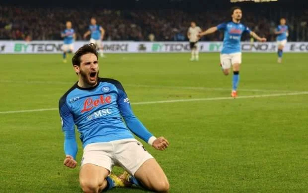 Kvaratsxeliya Avropa nəhənginə "hə" dedi - "Napoli" 100 milyon istəyir 