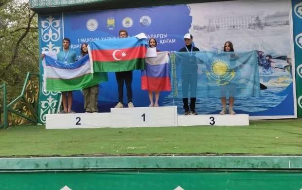 Azərbaycan avarçəkənləri Qazaxıstanda 8 medal qazandılar 