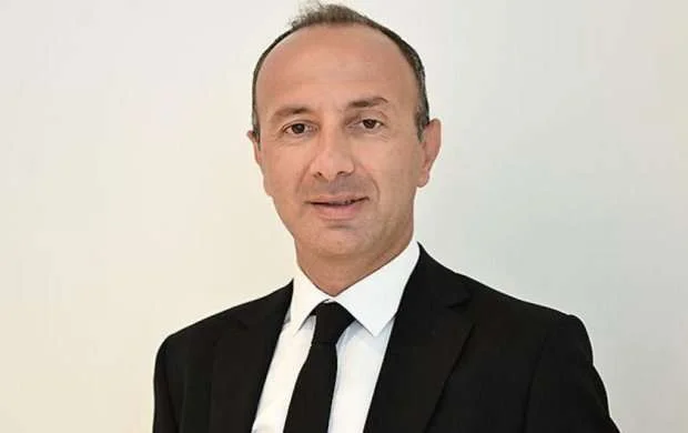 Hakimlər Komitəsinin rəhbəri göndərildi - RƏSMİ 