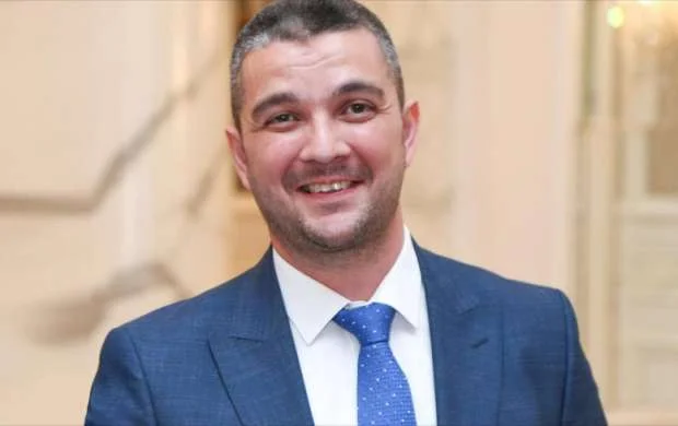 Fərrux Mahmudovun yeni iş yeri bilindi 