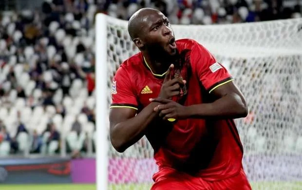 Lukaku əfsanəvi Puşkaşı geridə qoydu 