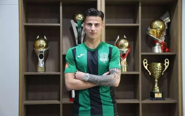 Azərbaycanlı futbolçu Albaniya klubuna keçdi 