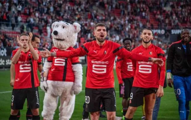Stiven Cerard Fransa klubu ilə anlaşdı 