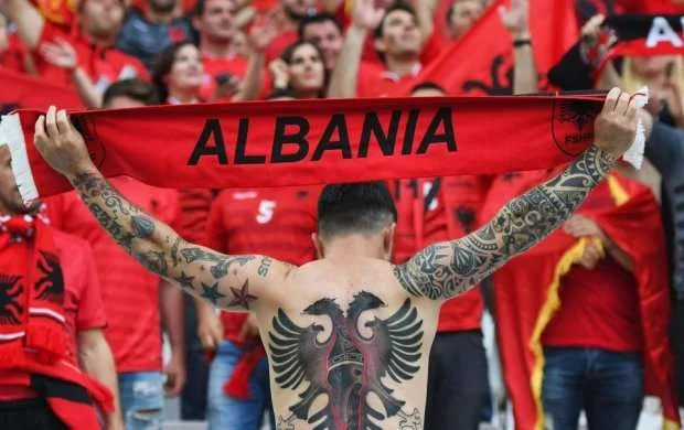 UEFA Albaniya millisini cəzalandırdı 
