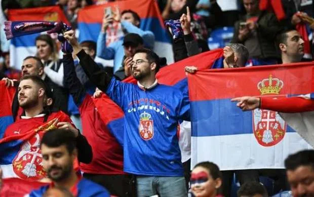 UEFA Serbiyanı cəzalandırdı 