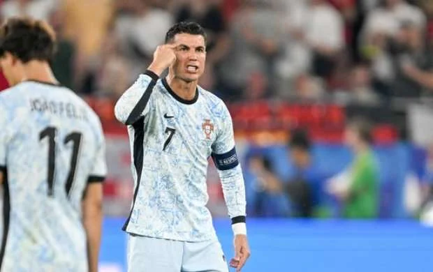 Ronaldunun uğurlu seriyası başa çatdı 