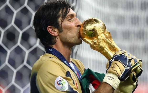 AÇ-2024:Buffonu hansı futbolçular təəccübləndirib? 