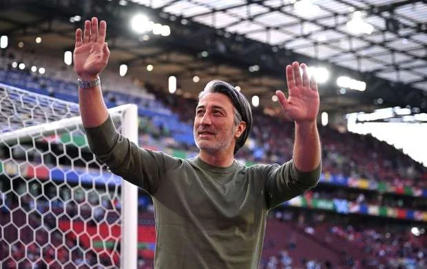 "İtaliya ilə mübarizə aparacağımıza şadıq" -Murat Yakın açıq futbol gözləyir 