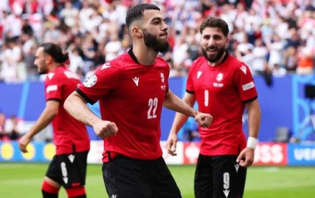 "Ayaks" gürcü futbolçunu aldığından ucuz satacaq - RƏSMİ 