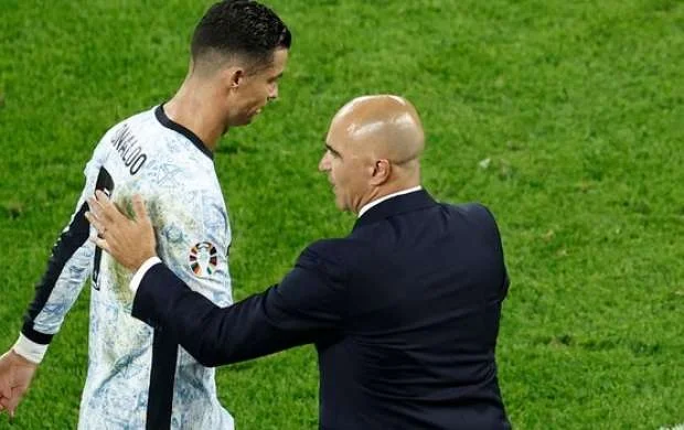 Futbol agenti Ronalduya görə Martinesi qınadı: "O, hər kəsə deyir ki..." 