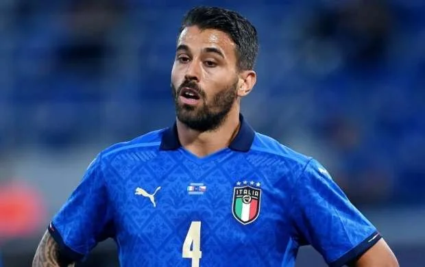 İtaliya millisinin üzvü "Napoli"yə keçdi 