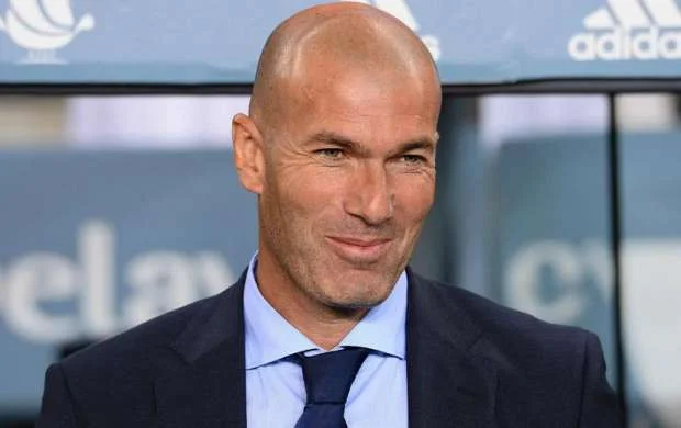 Zidan "Real Madrid"dən dəvət aldı 