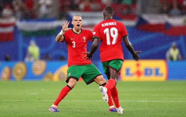 Pepe karyerasını bitirir? 