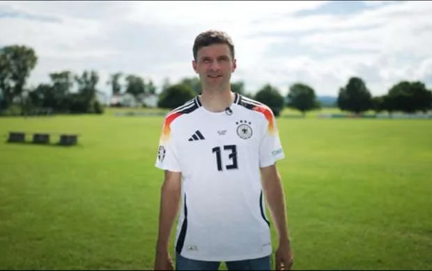 Müller millidən getdiyini açıqladı - VİDEO 