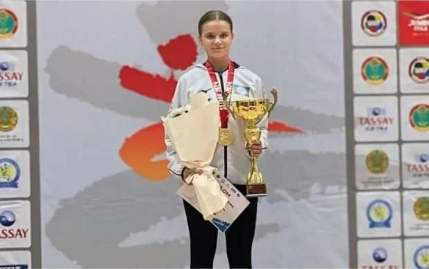 Azərbaycanın iki karateçisi beynəlxalq turnirdə medal qazandı 
