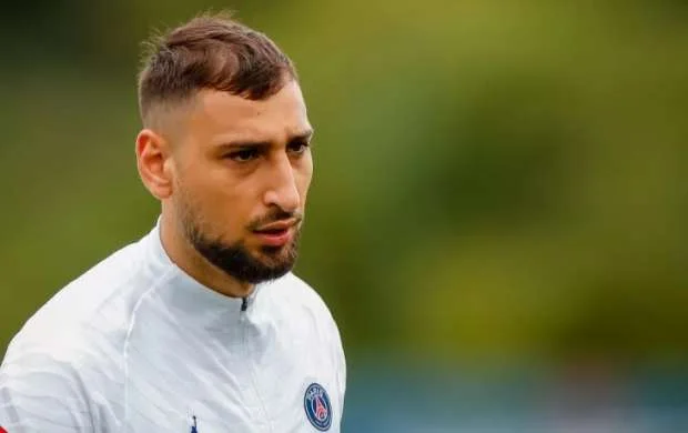 Donnarumma PSJ-ni İngiltərə nəhənginə dəyişə bilər 