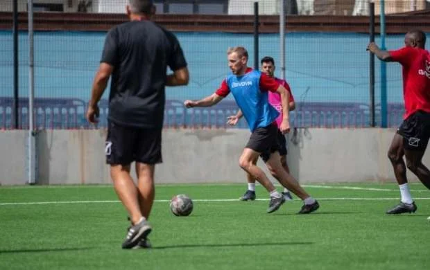 "Qarabağ"a müqavimət göstərmək üçün..." - "Linkoln"un futbolçusu 