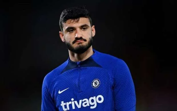 "Milan" "Çelsi"nin hücumçusunu transfer edir 