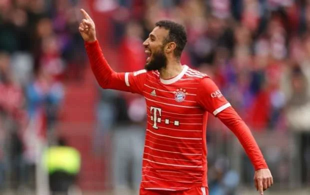 "Bayern Münhen"in müdafiəçisi London klubuna keçməyə yaxındır 