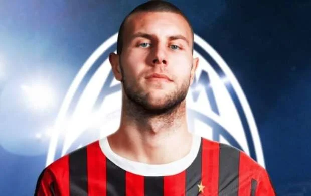 İtaliya nəhəngi 18 milyonluq transfer razılaşdırdı 