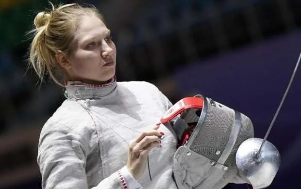Paris-2024: Anna Başta mübarizəni dayandırdı 