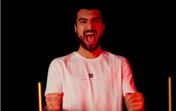 Emreli "Nürnberq"in futbolçusu qismində ilk açıqlamasını verdi 