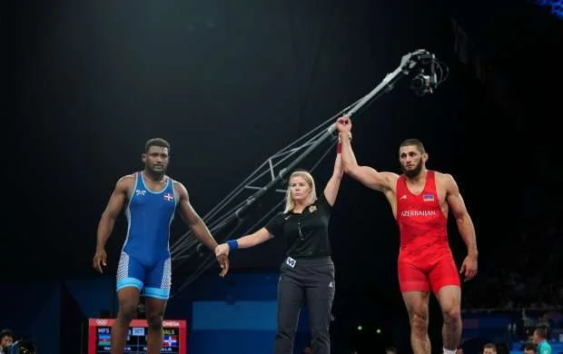 Paris-2024: Azərbaycan güləşçisi 1/4 finalda! 