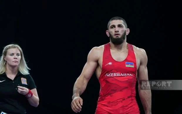 Paris-2024: Maqomedovu finala buraxmadılar 