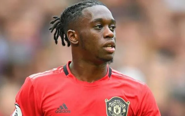 MY-nin futbolçusu London klubunda 