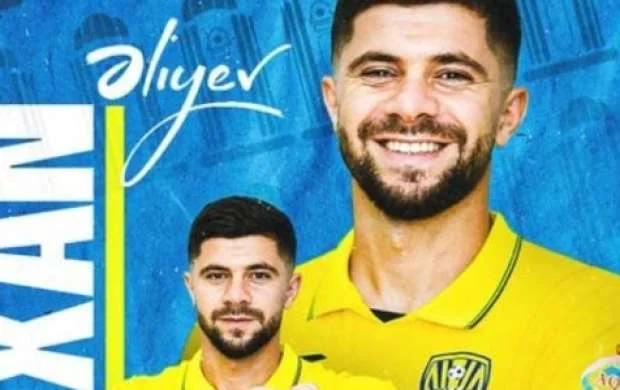"Kəpəz"də köhnə-yeni futbolçu -RƏSMİ 