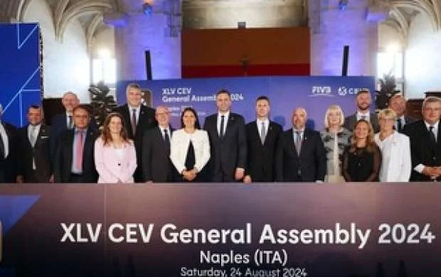 AVF rəsmisi CEF-ə yenidən üzv seçildi 