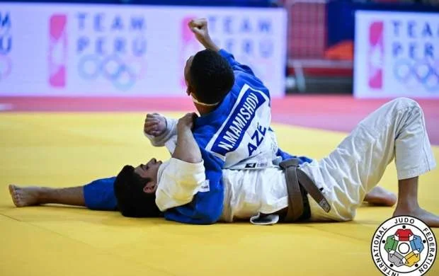 Cüdoçumuz ikiqat dünya çempionu oldu 
