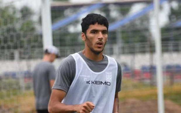 Millimizin futbolçusu Rusiyada klubunu dəyişdi 