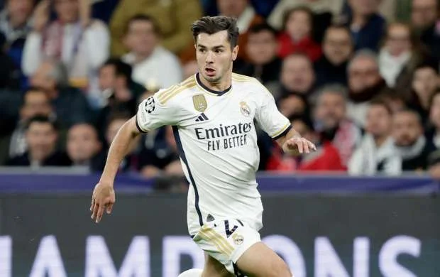 "Real Madrid"in yarımmüdafiəçisi uzun müddətə sıradan çıxdı 
